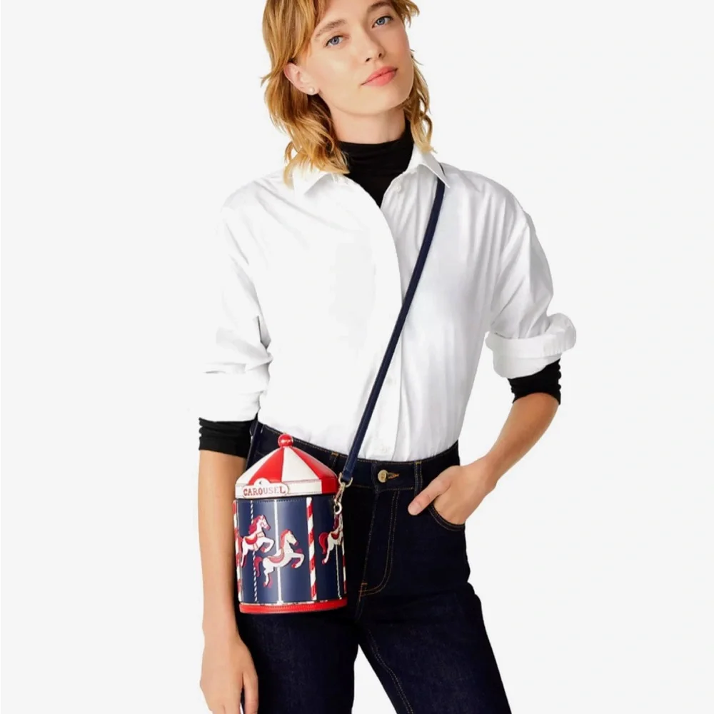 NWT KATE SPADE Winter‎ Wonders 3D Carousel Leather Crossbody Shoulder Bag